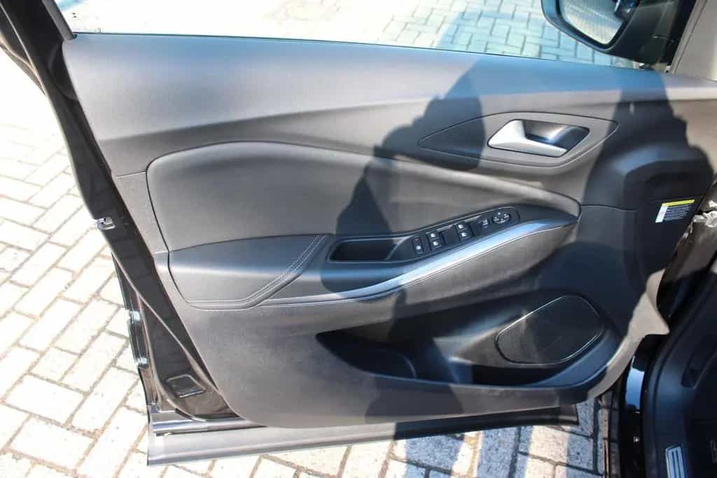 Opel Grandland Ultimate 1.6 Turbo DSG +ACC+SHZ+NAVI++ 08/2020-photo-5