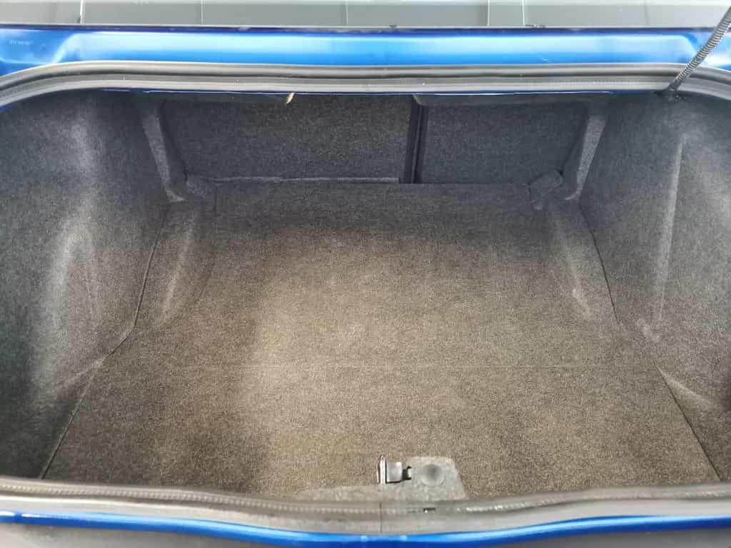 Dodge Challenger AWD *BT + Schiebedach + HU/ AU neu 08/2018-photo-25