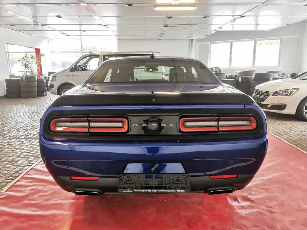 Dodge Challenger AWD *BT + Schiebedach + HU/ AU neu 08/2018-photo-5