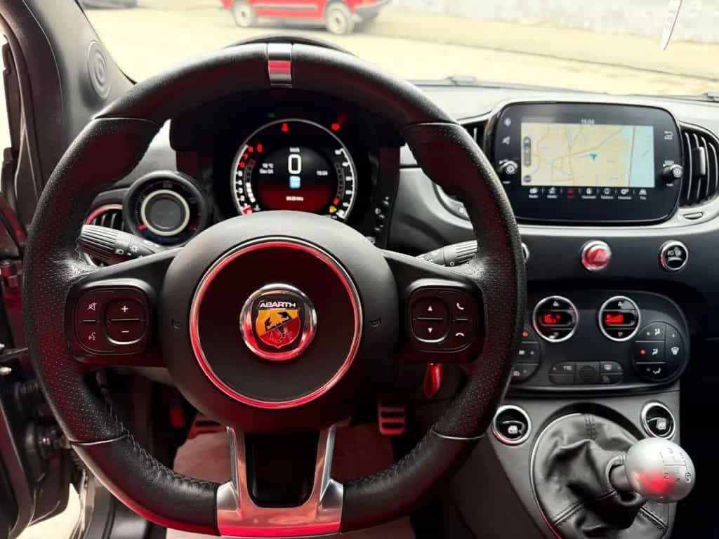 Abarth 595 1.4 Turbo T-Jet 165 CV 04/2024-photo-13