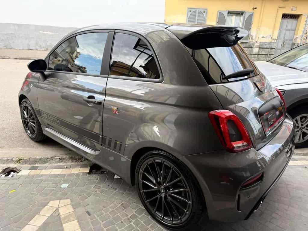 Abarth 595 1.4 Turbo T-Jet 165 CV 04/2024-photo-2