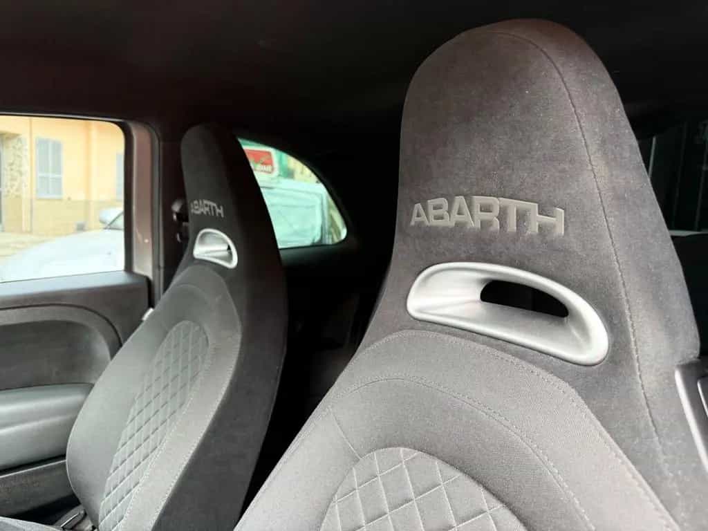 Abarth 595 1.4 Turbo T-Jet 165 CV 04/2024-photo-9