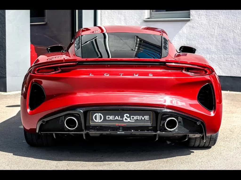 Lotus Emira COUPE 3.5 V6 FIRST EDITION DCT°MAGMA RED 12/2023-photo-3