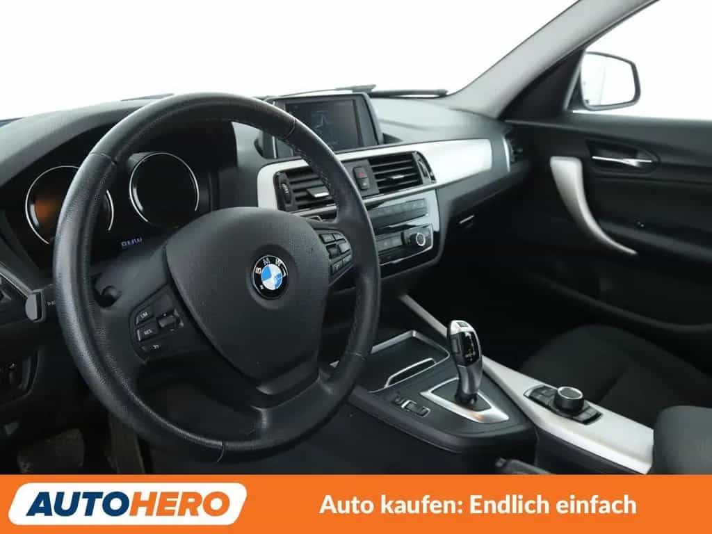 BMW 1 Series 118i Advantage *TEMPO*PDC*SHZ*ALU*KLIMA* 12/2018-photo-10