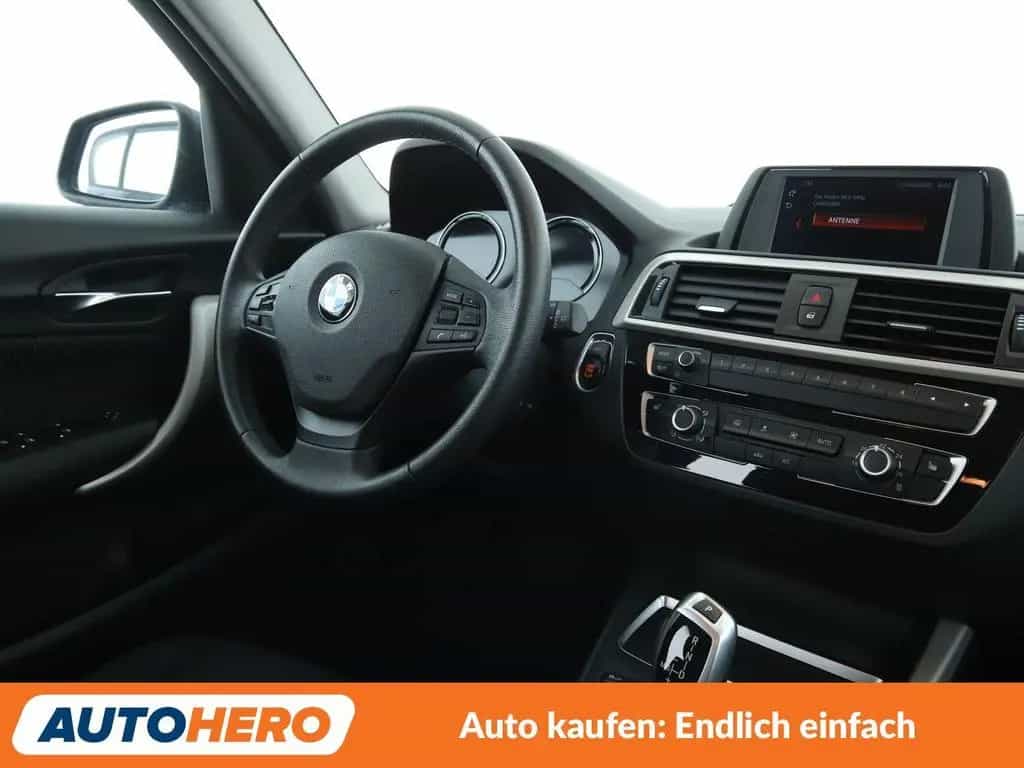 BMW 1 Series 118i Advantage *TEMPO*PDC*SHZ*ALU*KLIMA* 12/2018-photo-12