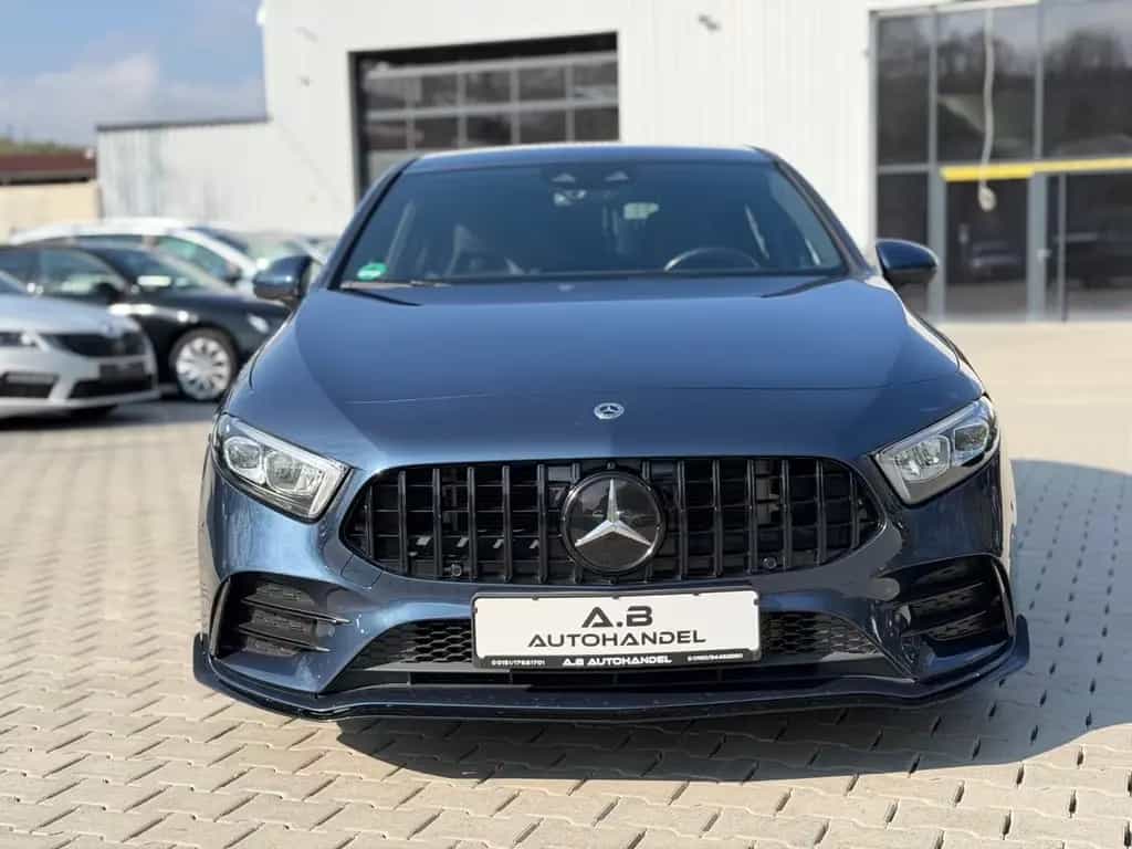 Mercedes-Benz A 220 4Matic AMG Line / HeadUp/STHZ/RCAM/LED 02/2019-photo-1