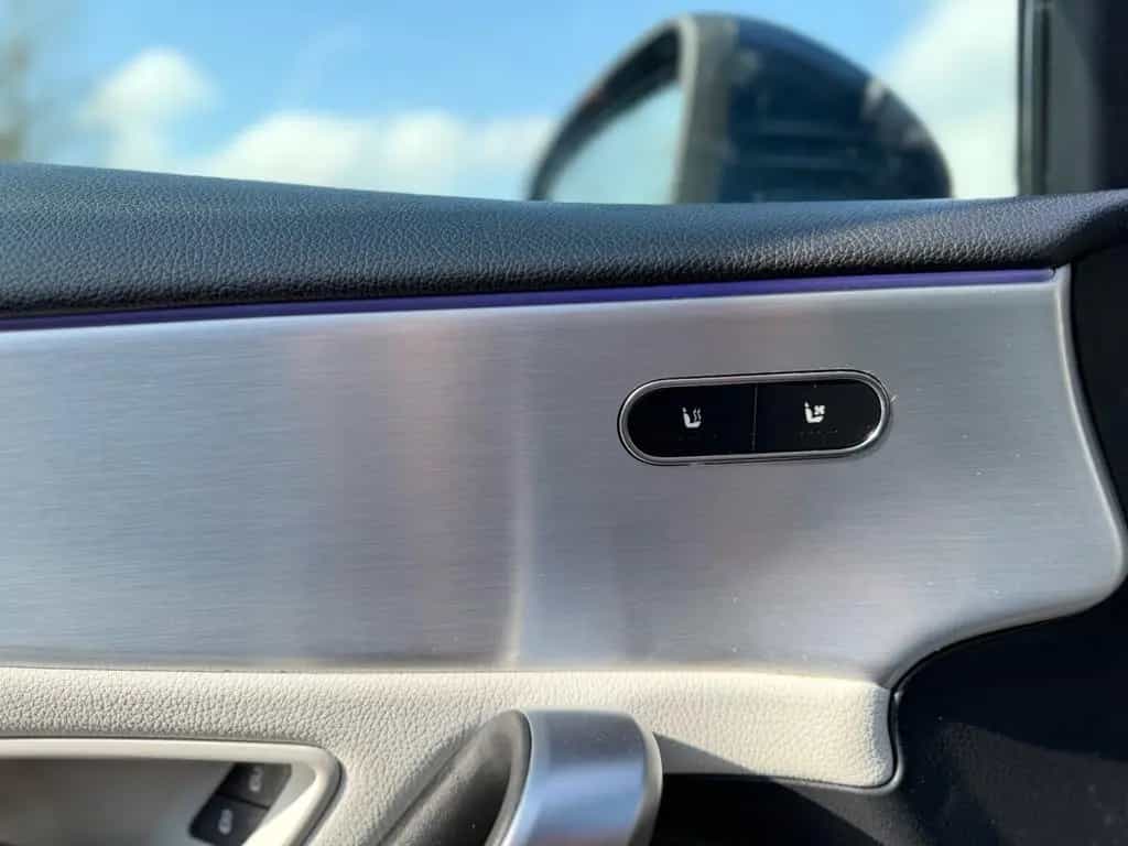 Mercedes-Benz A 220 4Matic AMG Line / HeadUp/STHZ/RCAM/LED 02/2019-photo-35