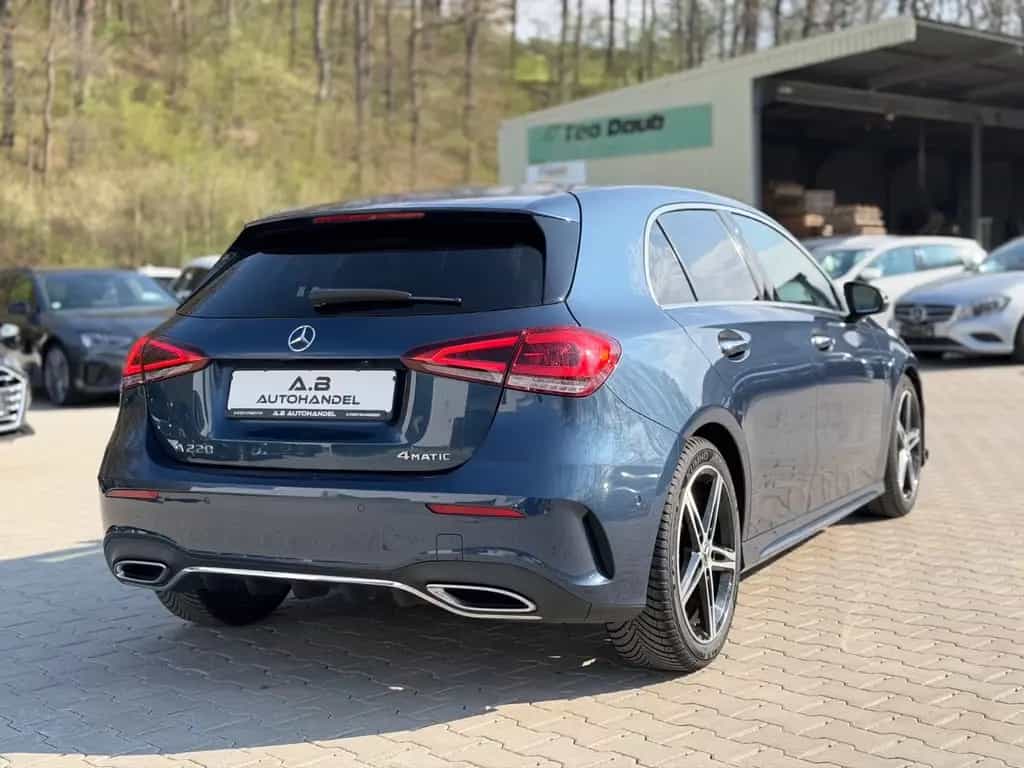 Mercedes-Benz A 220 4Matic AMG Line / HeadUp/STHZ/RCAM/LED 02/2019-photo-5