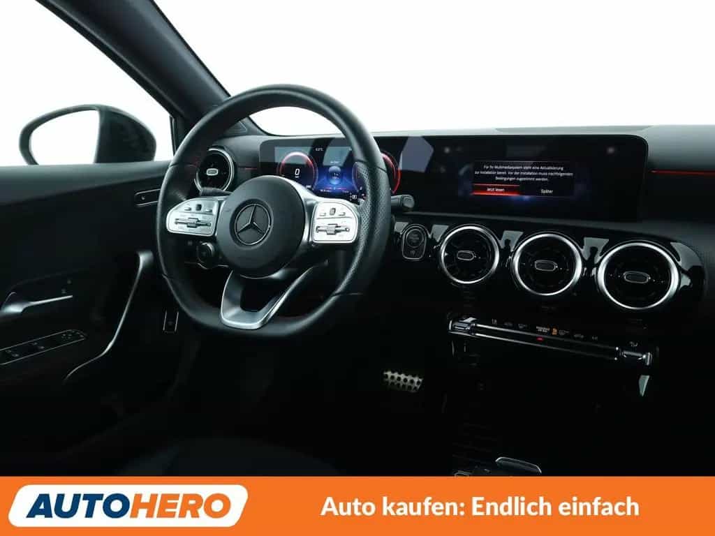 Mercedes-Benz Limousine A 250 4Matic AMG Line Aut.*LED*NAVI* 01/2021-photo-12