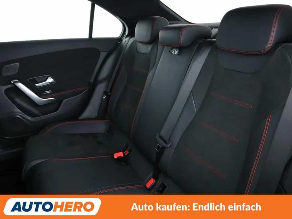Mercedes-Benz Limousine A 250 4Matic AMG Line Aut.*LED*NAVI* 01/2021-photo-13