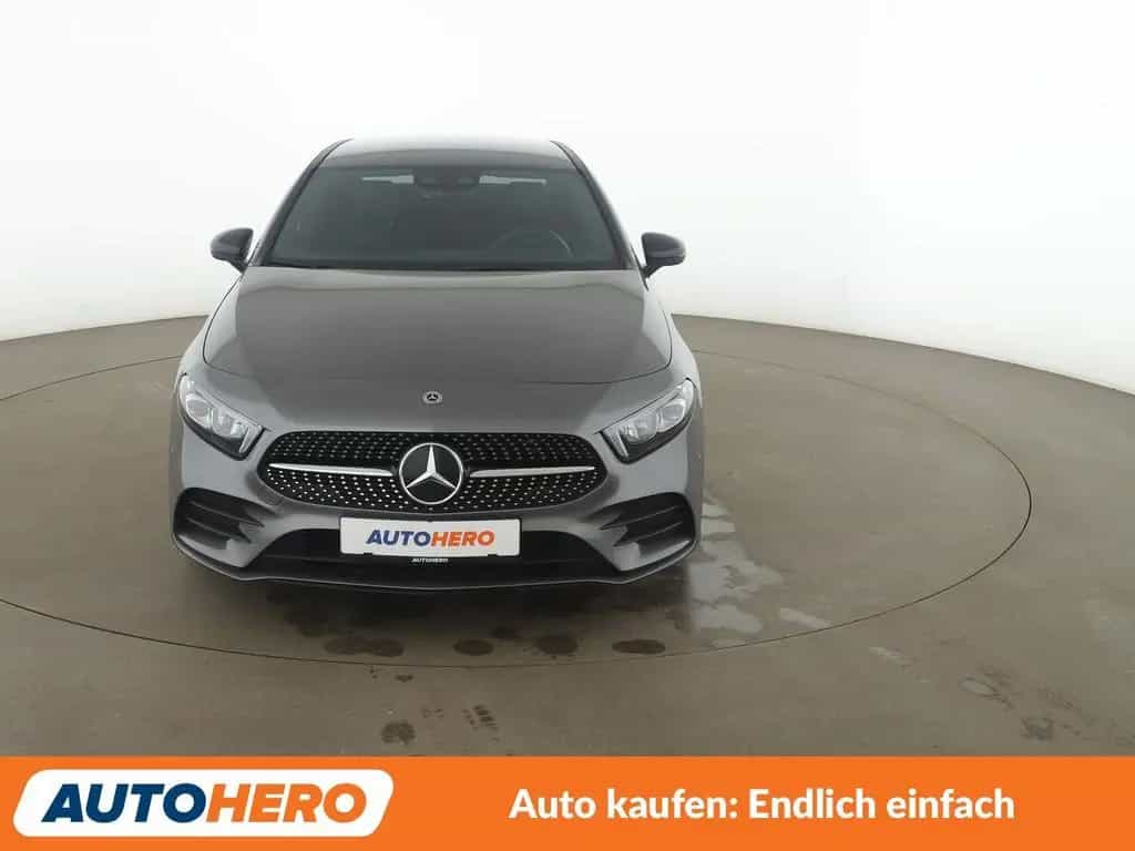 Mercedes-Benz Limousine A 250 4Matic AMG Line Aut.*LED*NAVI* 01/2021-photo-8