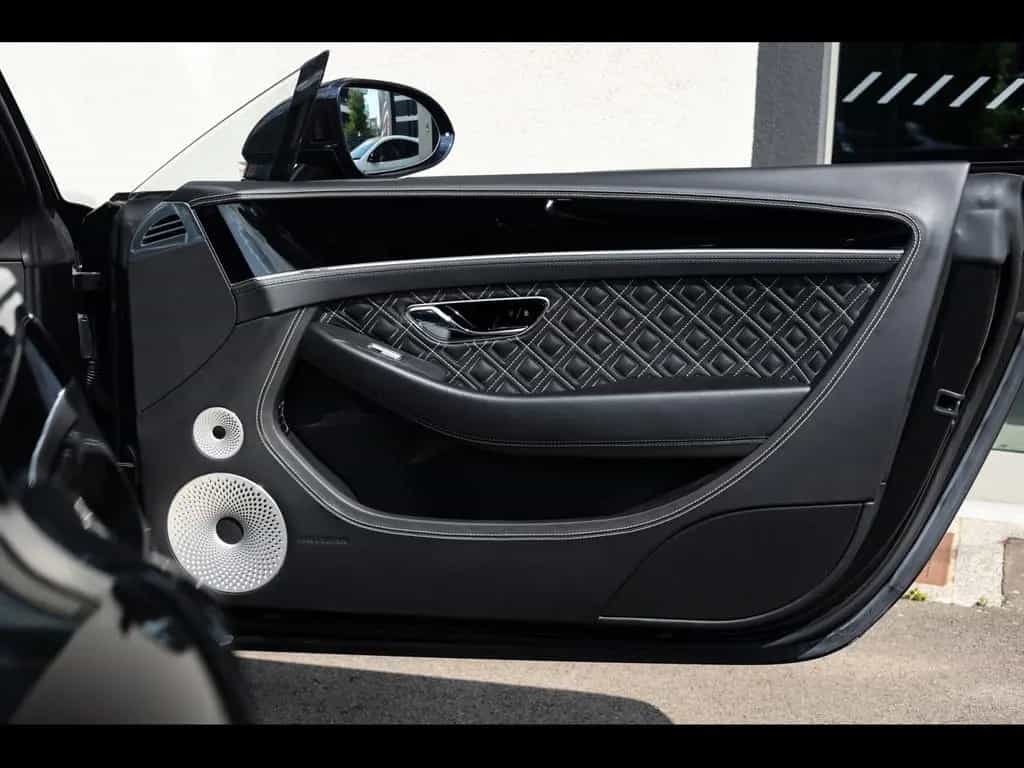 Bentley Continental GTC W12°BLACKLINE°CARBON°B&O 01/2022-photo-19