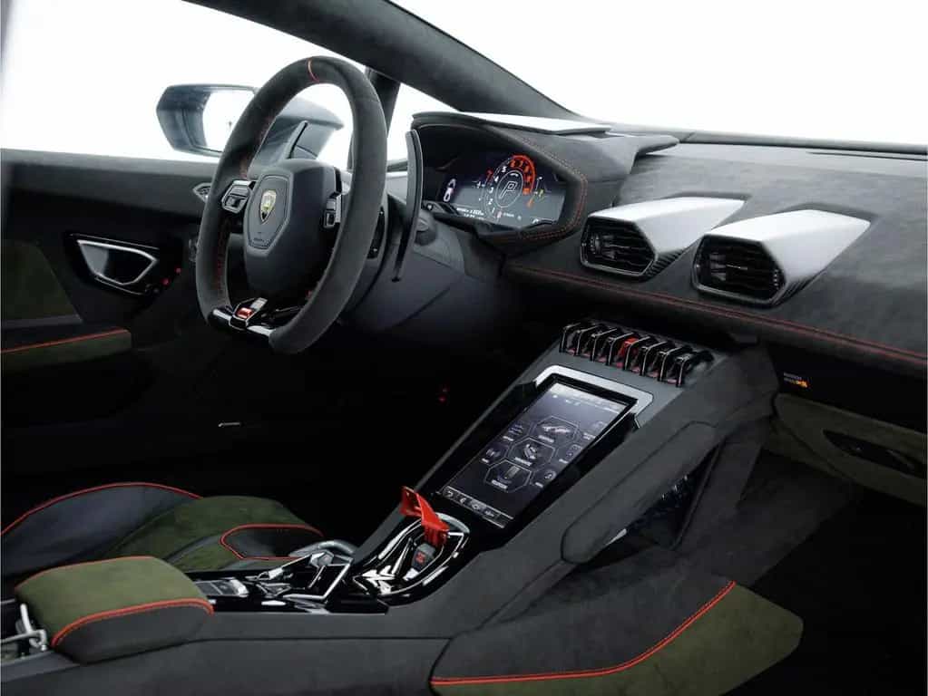 Lamborghini Huracán Sterrato I Painted Livery I Front PPF 08/2024-photo-6