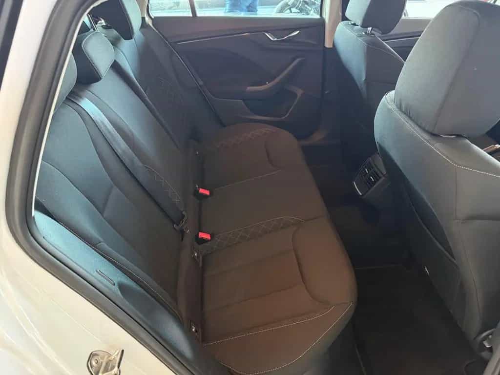 Skoda Kamiq 1.5 TSI Ambition LED/ACC/Kam/SHZ/CarPlay 01/2020-photo-11