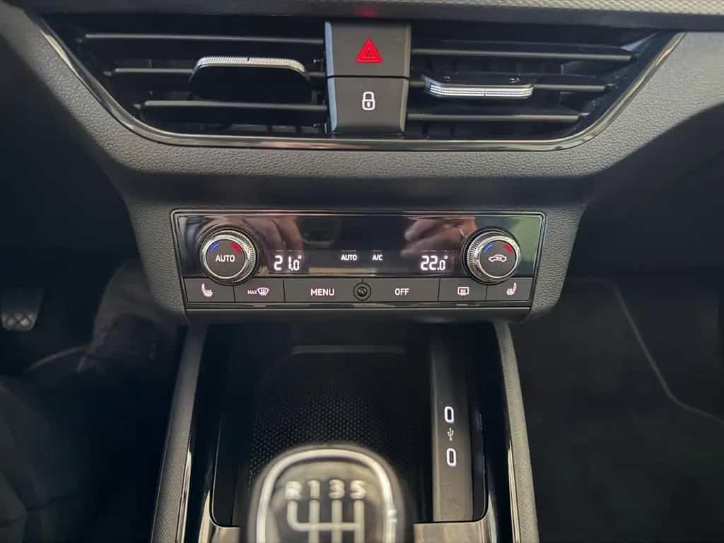 Skoda Kamiq 1.5 TSI Ambition LED/ACC/Kam/SHZ/CarPlay 01/2020-photo-20