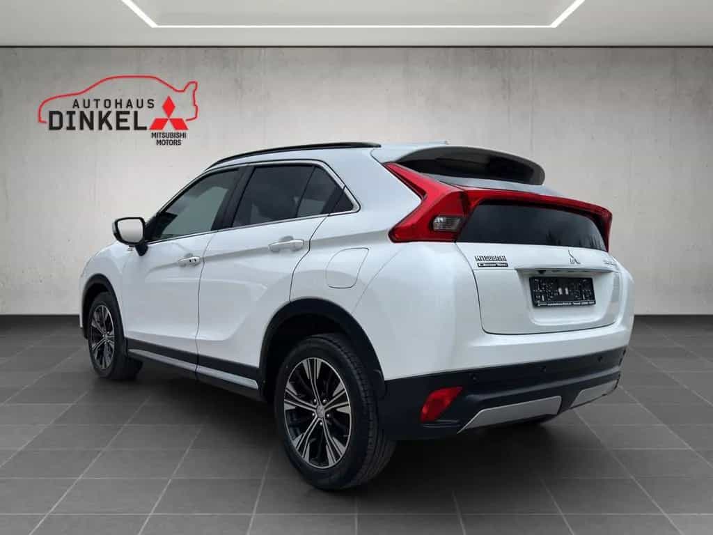 Mitsubishi Eclipse Cross 10/2018-photo-2