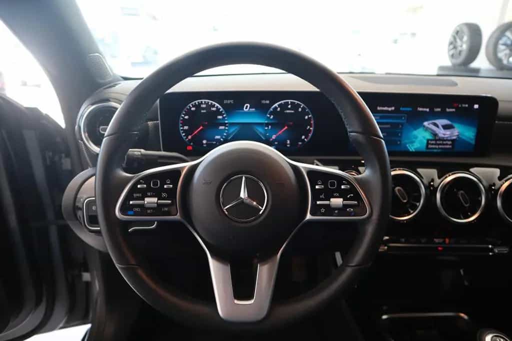 Mercedes-Benz CLA-Class 180/SHZ/LED/KAMERA/ALU/NAVI 02/2020-photo-19