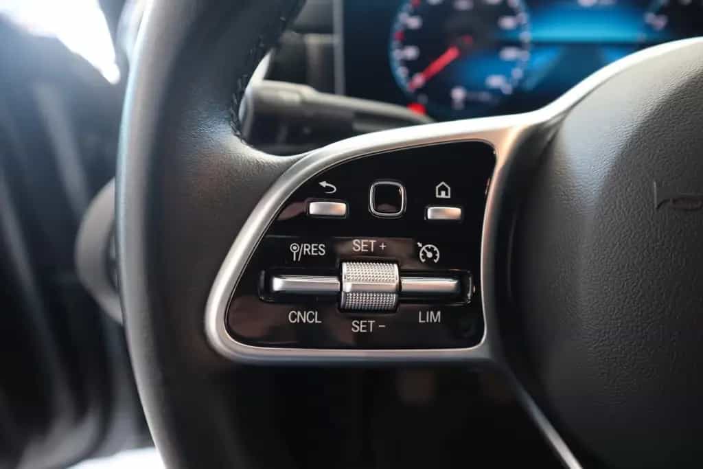 Mercedes-Benz CLA-Class 180/SHZ/LED/KAMERA/ALU/NAVI 02/2020-photo-20