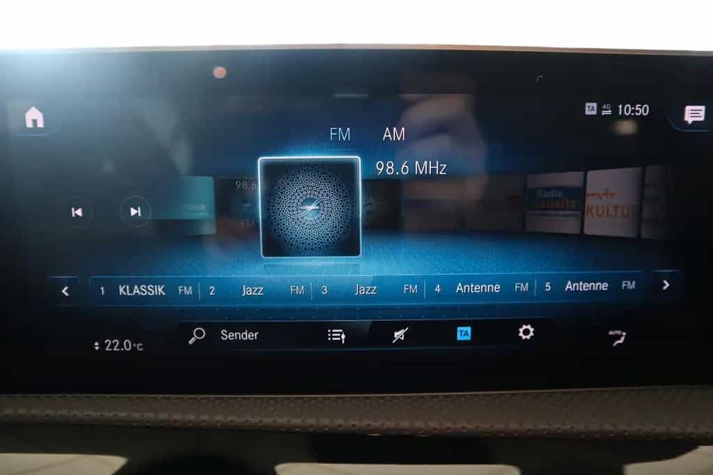 Mercedes-Benz CLA-Class 180/SHZ/LED/KAMERA/ALU/NAVI 02/2020-photo-32