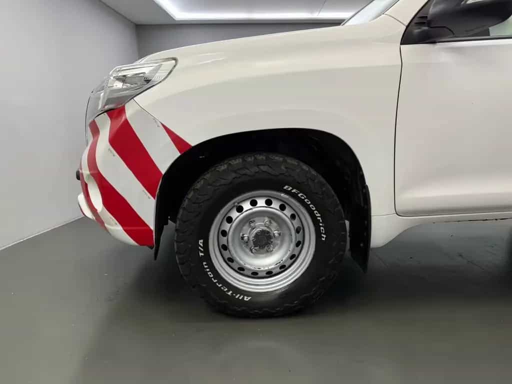 Toyota Land Cruiser SEILWINDE*ABS*DACHTRÄGER*EINMALIG 09/2016-photo-3