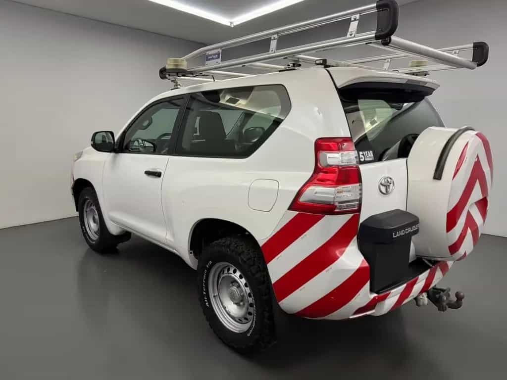 Toyota Land Cruiser SEILWINDE*ABS*DACHTRÄGER*EINMALIG 09/2016-photo-4