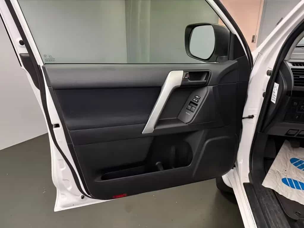 Toyota Land Cruiser SEILWINDE*ABS*DACHTRÄGER*EINMALIG 09/2016-photo-9