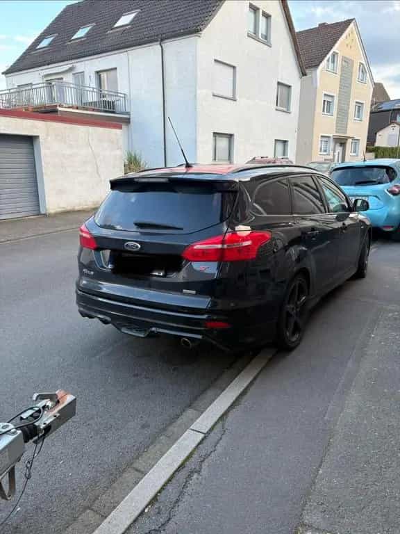 Ford Focus 1,5 EcoBoost 110kW Sport Turnier Sport 11/2015-photo-4