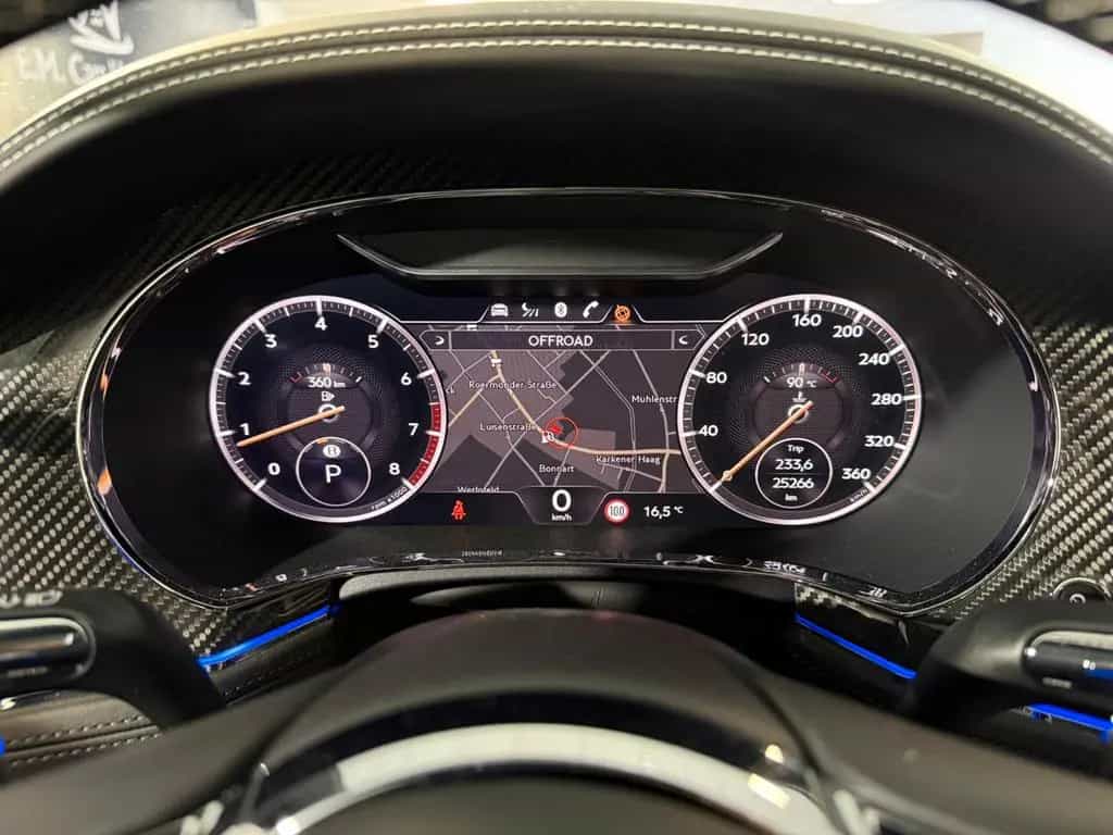 Bentley Continental GT V8 Mulliner Blackline Carbon Pano 02/2022-photo-14