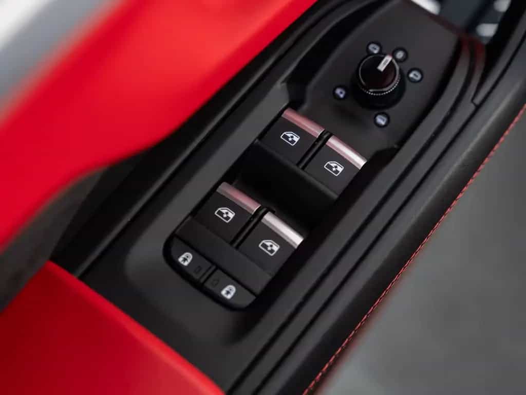Lamborghini Urus 4.0 V8 | BTW auto | Rear seat entertainent 09/2020-photo-27
