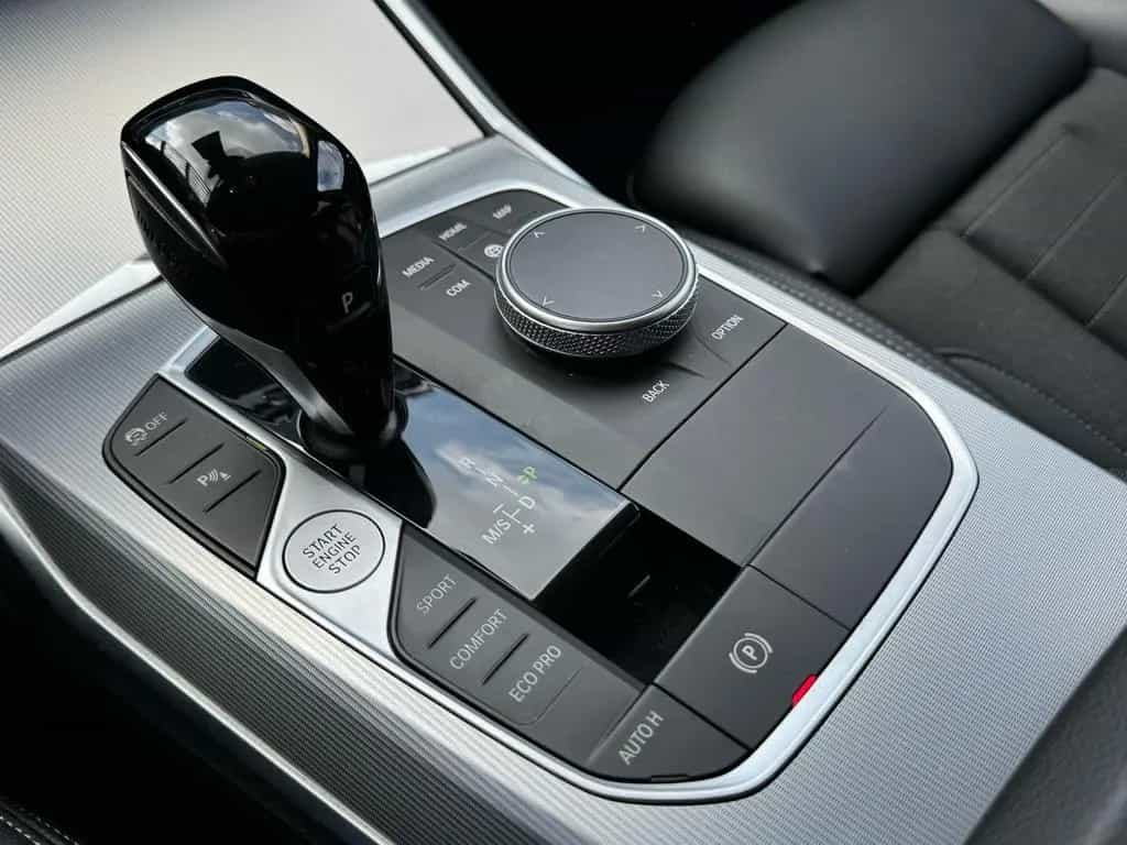BMW 320 d Tour Sport Line St-Hzg LASER AHK RFK DA LKH 02/2022-photo-15
