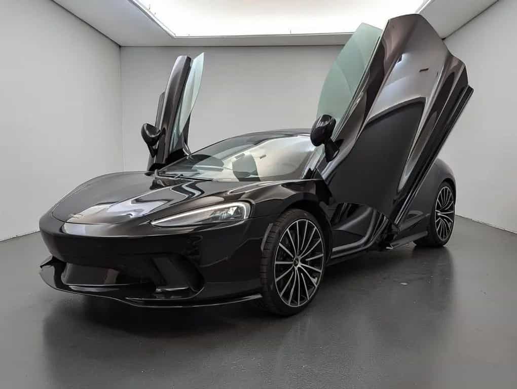 McLaren GT OPTIONS*B&W 03/2023-photo-0