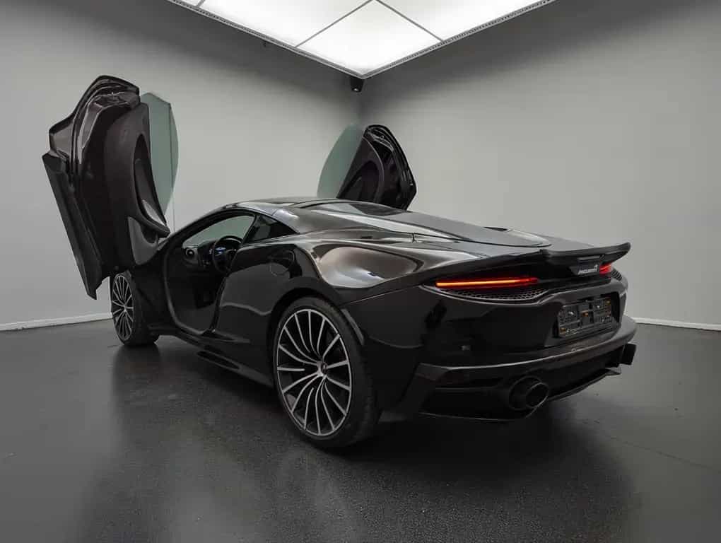 McLaren GT OPTIONS*B&W 03/2023-photo-10