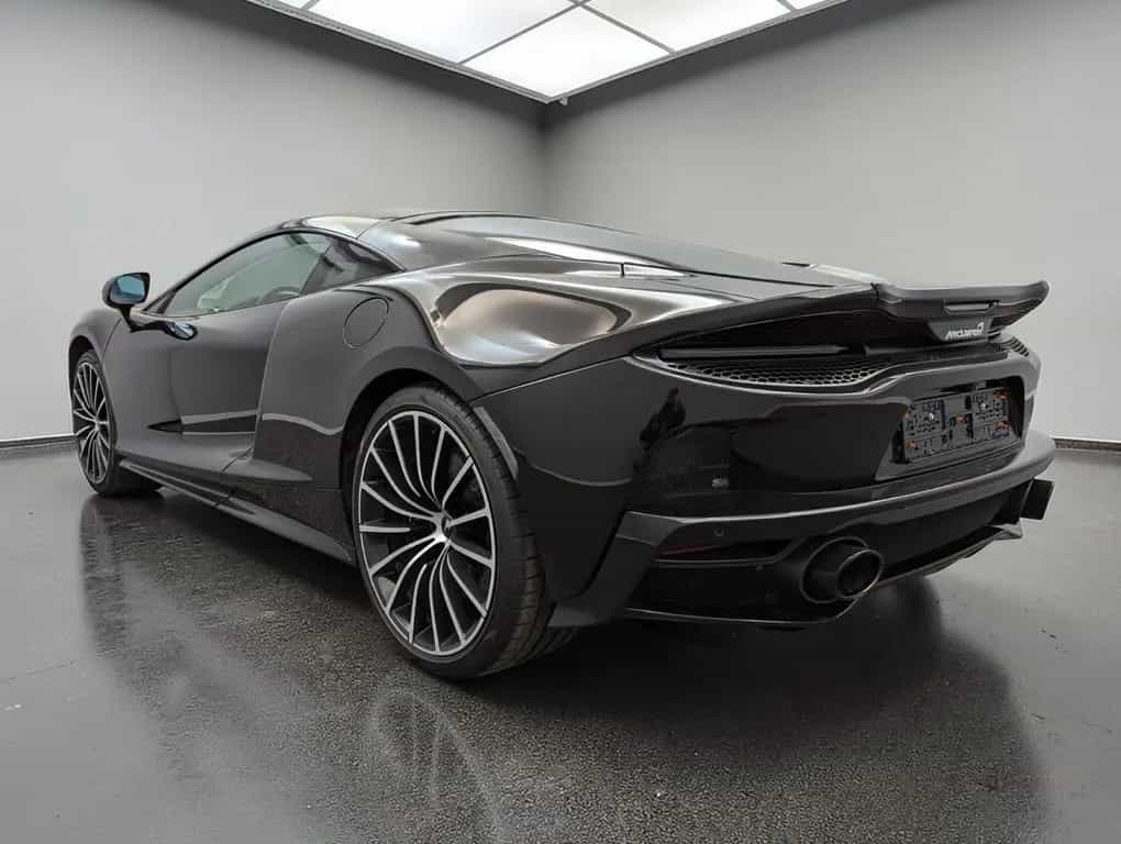McLaren GT OPTIONS*B&W 03/2023-photo-15
