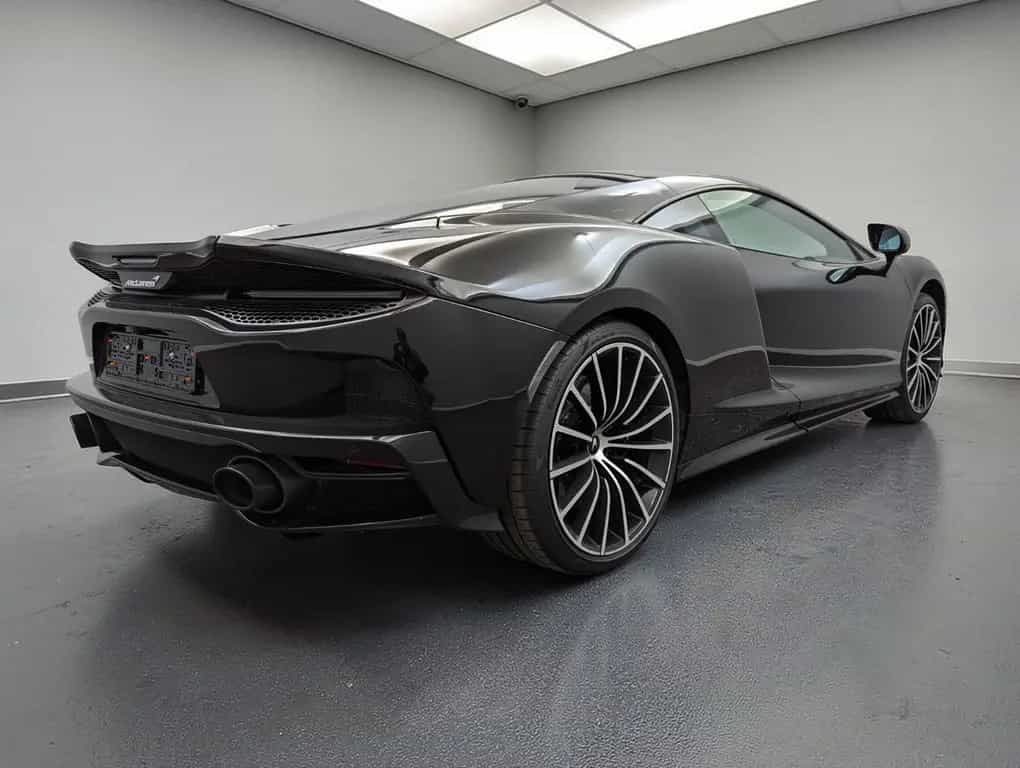 McLaren GT OPTIONS*B&W 03/2023-photo-16