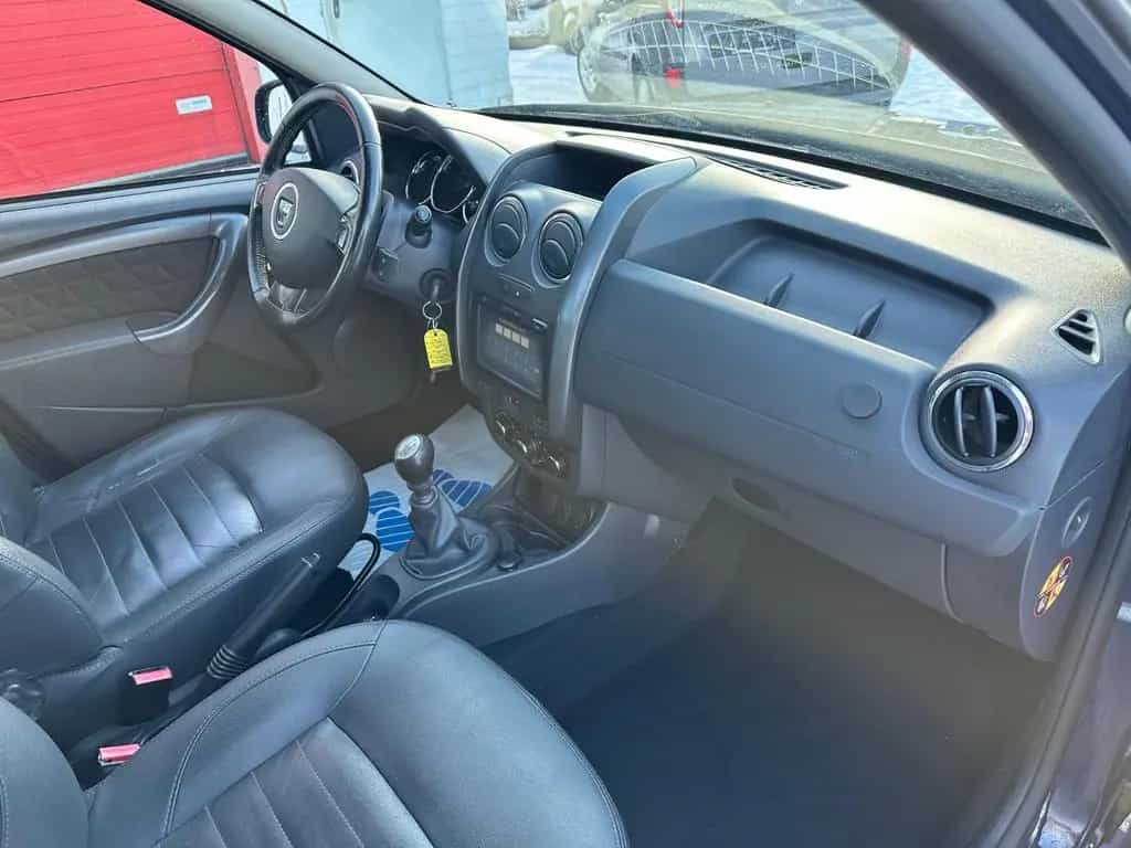 Dacia Duster I Prestige 4x2/SHZ/LEDER/TEMP/GJR/LMF/PDC 06/2014-photo-15