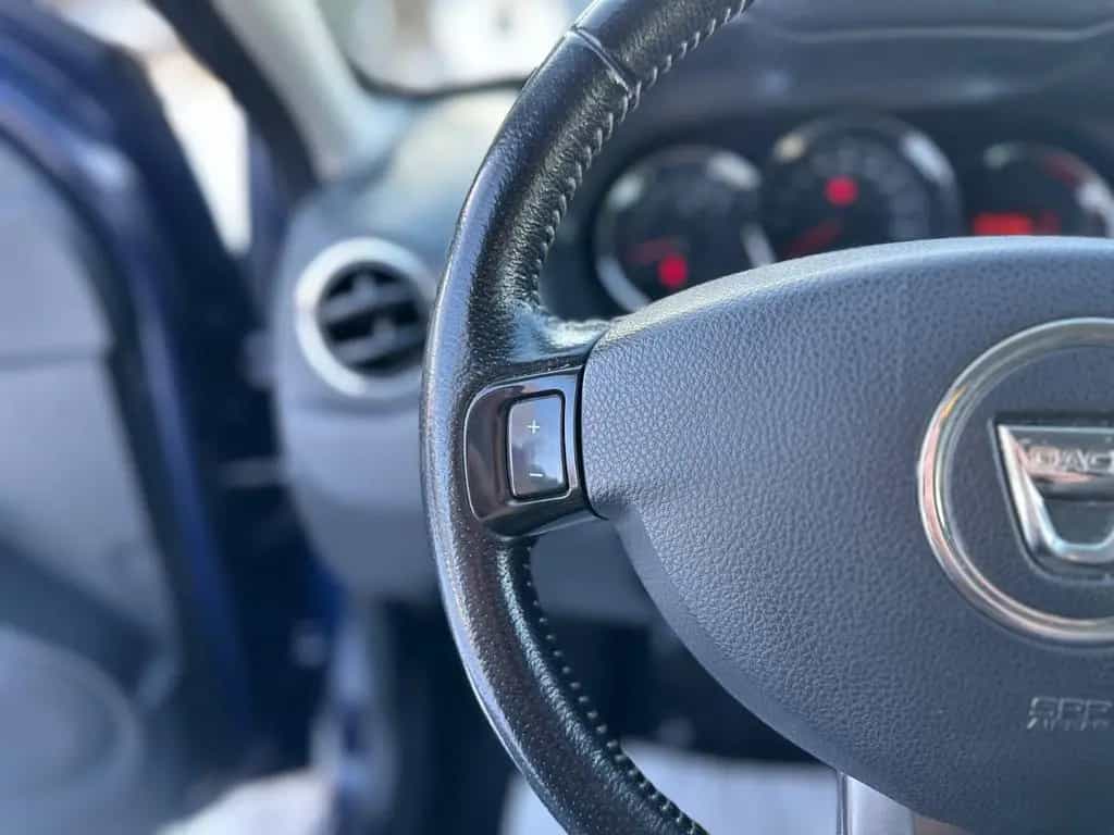 Dacia Duster I Prestige 4x2/SHZ/LEDER/TEMP/GJR/LMF/PDC 06/2014-photo-17