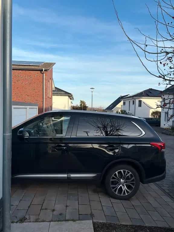 Mitsubishi Outlander 105.000km tüv neu 08/2018-photo-2