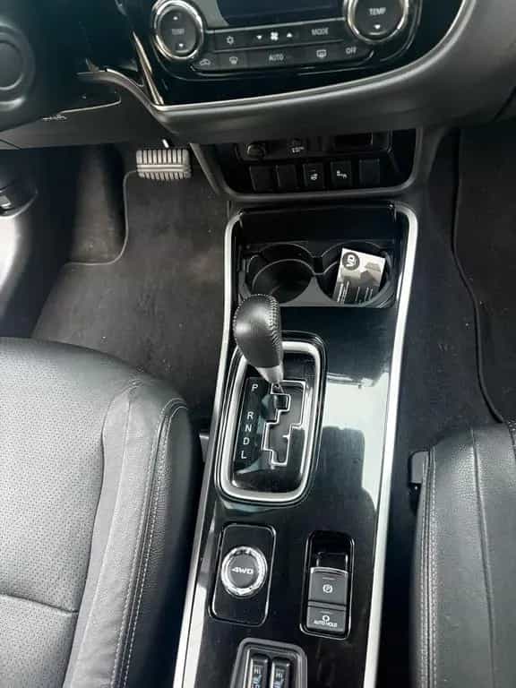 Mitsubishi Outlander 105.000km tüv neu 08/2018-photo-6