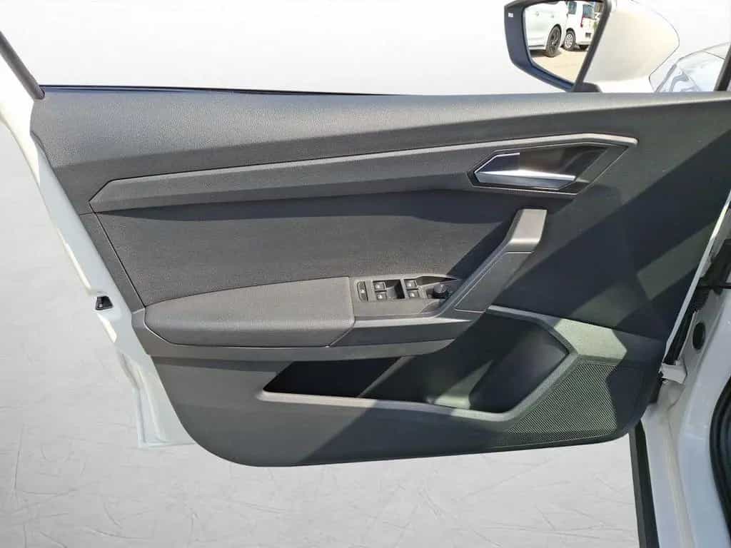 Seat Arona Style Edition 1.0 TSI 116PS 10/2024-photo-10