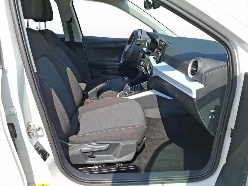 Seat Arona Style Edition 1.0 TSI 116PS 10/2024-photo-17