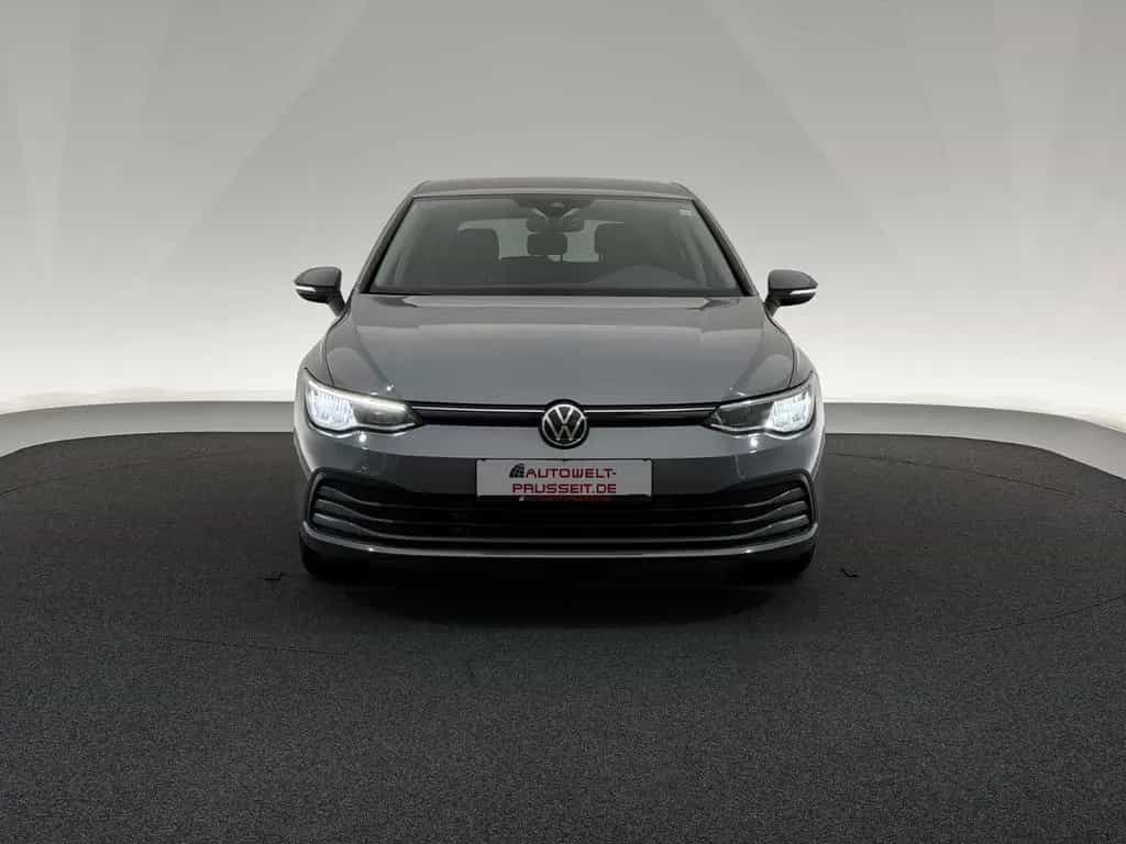 Volkswagen Golf VIII 1.5 TSI Lim.*UNITED*LED-ACC-SHZ-SPUR 06/2021-photo-1