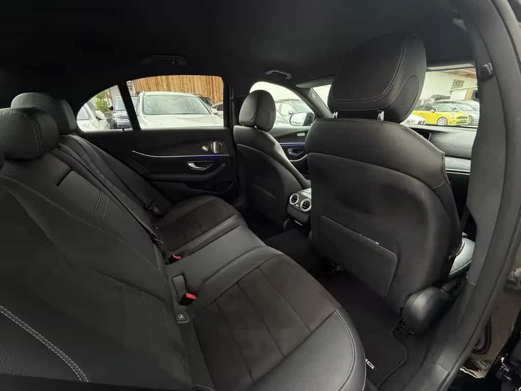 Mercedes-Benz E 220 d/ AMG-Line/Kamera/LED 07/2019-photo-12
