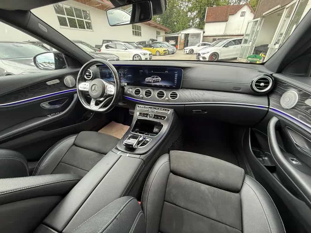 Mercedes-Benz E 220 d/ AMG-Line/Kamera/LED 07/2019-photo-13