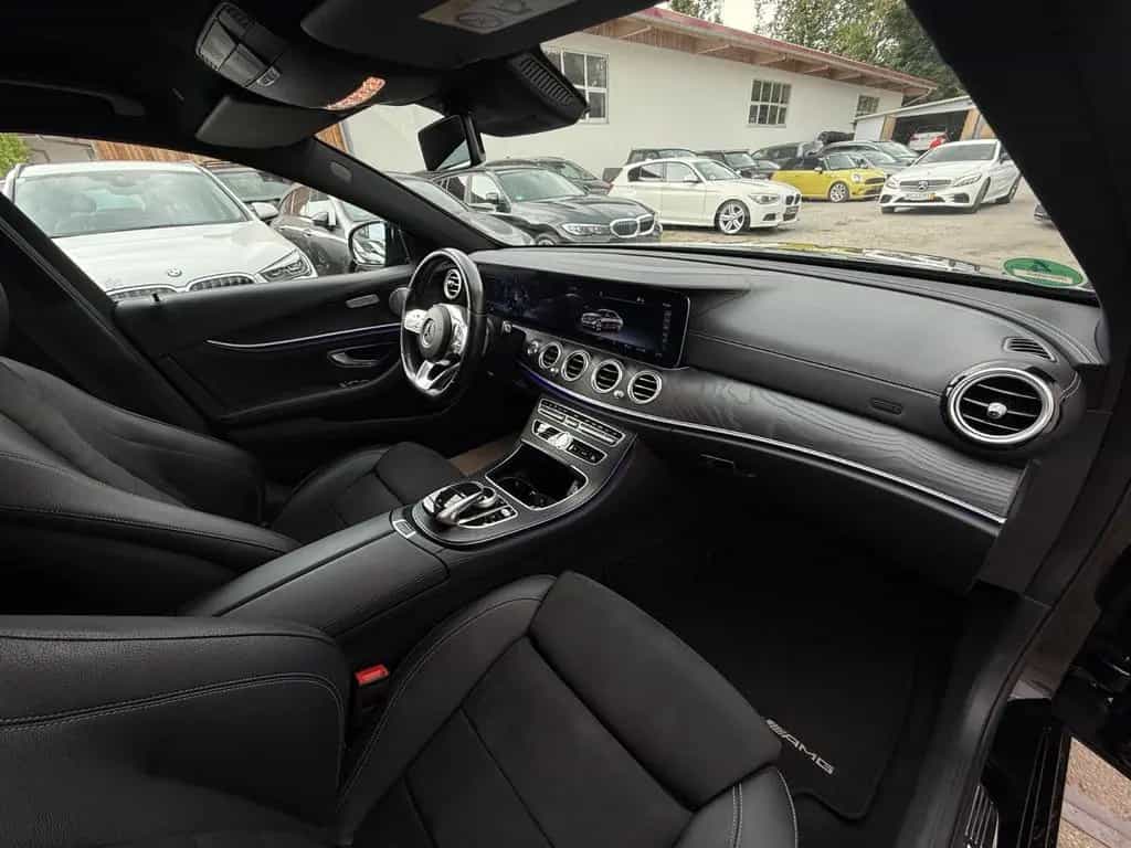 Mercedes-Benz E 220 d/ AMG-Line/Kamera/LED 07/2019-photo-14