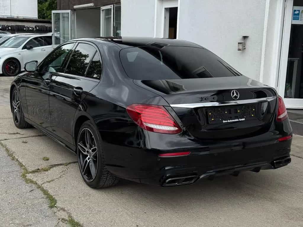 Mercedes-Benz E 220 d/ AMG-Line/Kamera/LED 07/2019-photo-5
