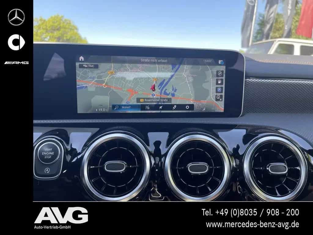 Mercedes-Benz CLA 180 Shooting Brake LED PANO RFK 6-GANG MBUX 06/2020-photo-17