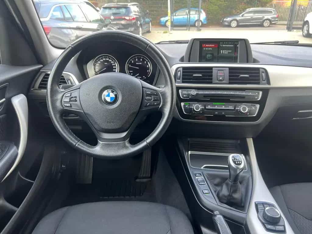 BMW 1 Series 118 1 Limousine 5-trg. 118 i PDC SHZ 07/2019-photo-13