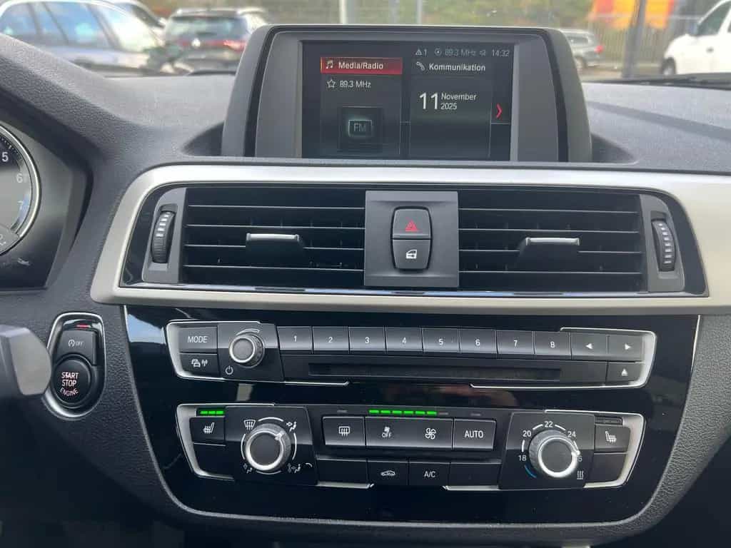 BMW 1 Series 118 1 Limousine 5-trg. 118 i PDC SHZ 07/2019-photo-15