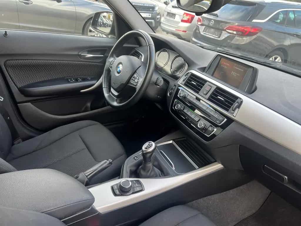 BMW 1 Series 118 1 Limousine 5-trg. 118 i PDC SHZ 07/2019-photo-9