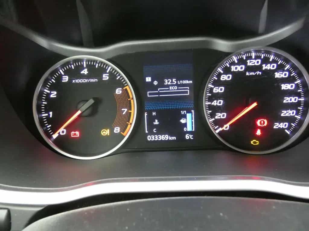 Mitsubishi Eclipse Cross Diamant Edition+ 2WD -163PS 10/2019-photo-8